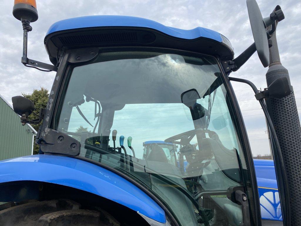 NEW HOLLAND T6030 PLUS TRACTOR, 4WD, 3PT, PTO, 4 REMOTES, 10 FRONT WEIGHTS, 20.8R38 REAR DUALS, 16.9