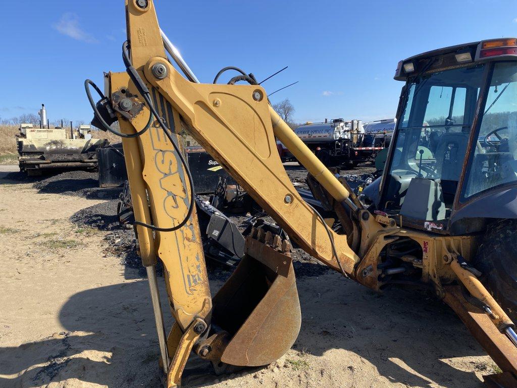 CASE 580L LOADER BACKHOE, 4X4, CAB, 82'' FRONT BUCKET, 23'' REAR BUCKET, REAR OUTRIGGERS, MISSING LO