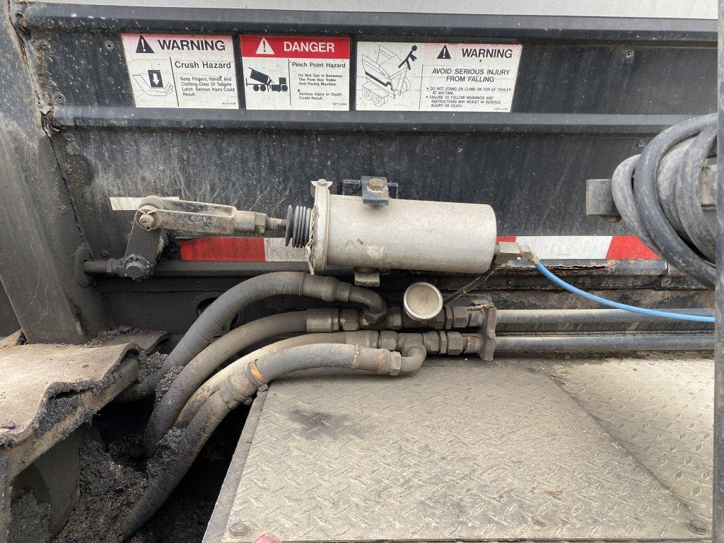 2001 FLOW BOY 8-AXLE LIVE BOTTOM TRAILER, GVWR 136,000 LBS, APPROX 45-TON CAPACITY, TARP, ALL ALUMIN