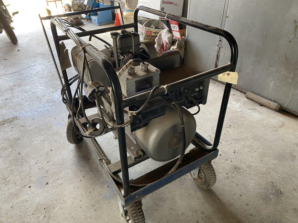 PORTABLE GENERATOR, TECUMSEH GAS ENGINE, 9000 WATT, SINGLE PHASE