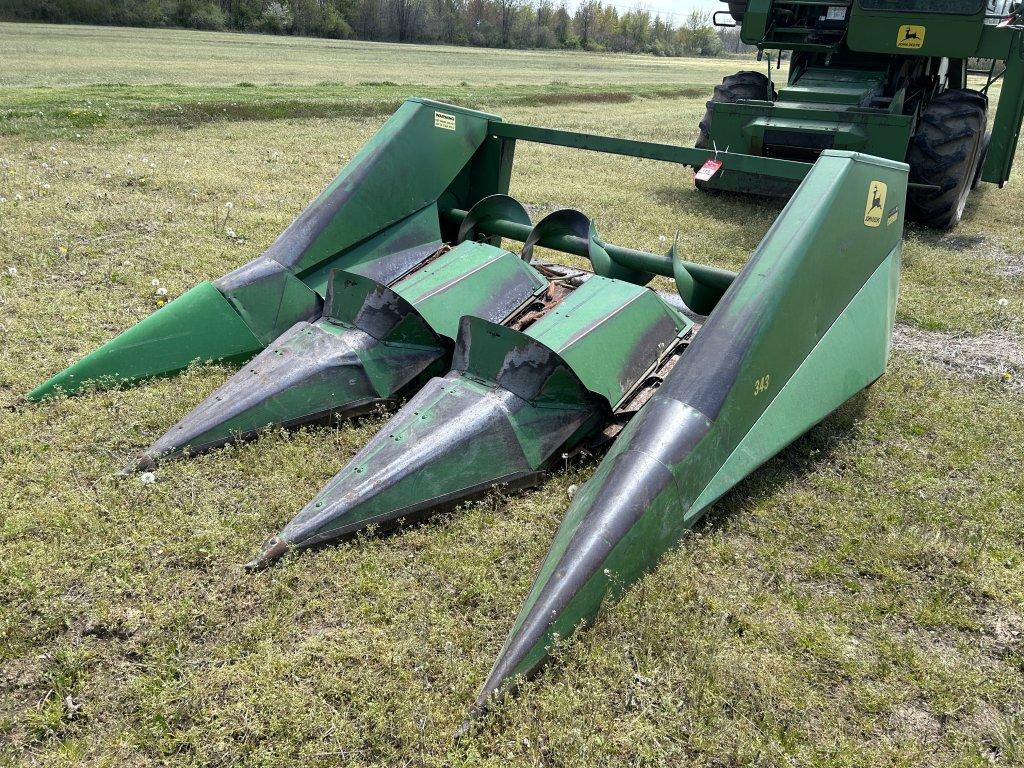 JOHN DEERE 343 CORN HEAD, 3-ROW