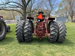 INTERNATIONAL MCCORMICK FARMALL 706 TRACTOR, DIESEL, 3PT, 540 & 1000 PTO, 2-REMOTES, 16.9-34 REAR DU