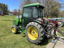 JOHN DEERE 5510N TRACTOR, NARROW FRONT, CAB, HEAT & AC, 3PT, PTO, 2-REMOTES, 14.9-28 REAR TIRES, SYN