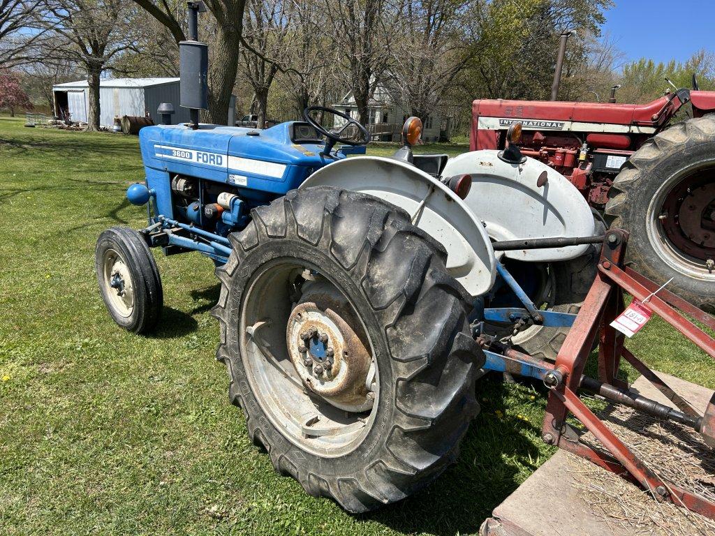 FORD 3600 TRACTOR, 3PT, PTO, 1-REMOTE, 13.6-28 REAR TIRES, DIESEL, 3721 HOURS SHOWING