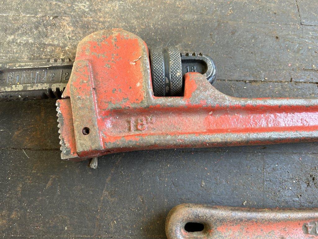 PIPE WRENCHES (4)