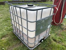 250-GALLON TOTE WITH STEEL CRATE