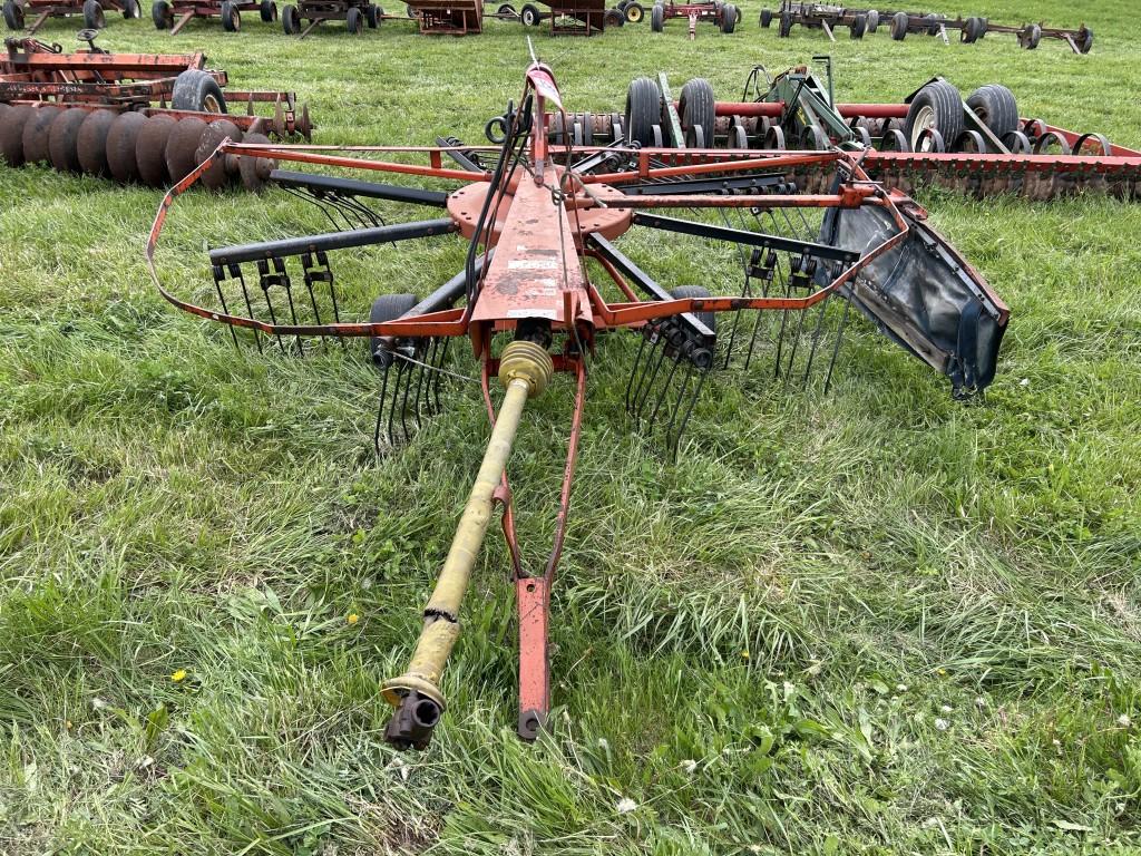 DEUTZ-FAHR KS85 HAY RAKE, 8', 540 PTO