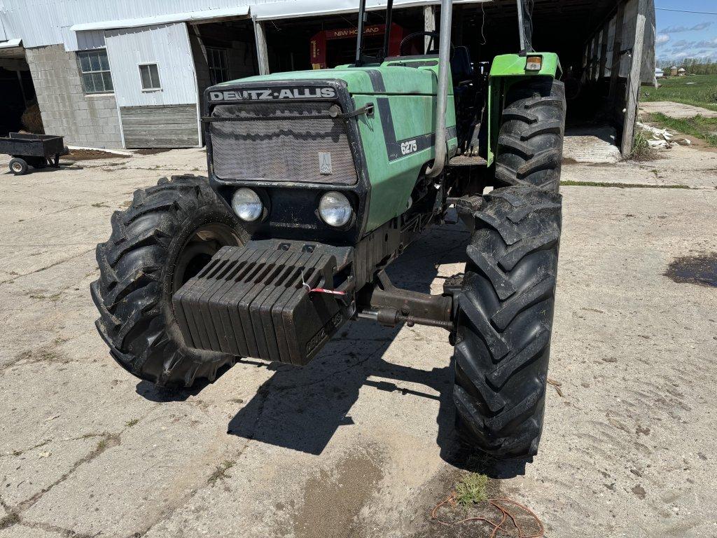 DEUTZ 6275 TRACTOR, 4WD, CANOPY, 3PT, NO TOP LINK, 540 PTO, 2-REMOTES, (12) FRONT WEIGHTS, 18.4-30 R