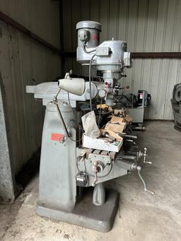 BRIDGEPORT VERTICAL MILL, 2-HP, 220V 3-PHASE, WITH NEWALL DP700 DIGITAL READOUT, ALIGN POWER FEED TA