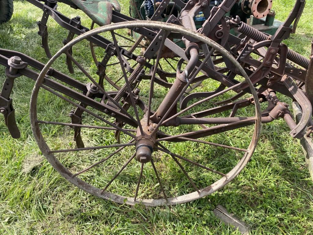 HORSE DRAWN CULTIVATOR, MCCORMICK-DEERING, STEEL WHEELS