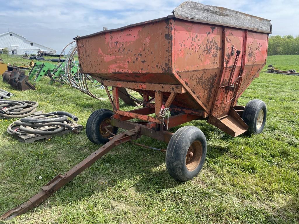 KILLBROS GRAVITY WAGON, MODEL 350, WITH FIRESTONE 5026-D GEAR, REAR HITCH