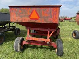 KORY GRAVITY WAGON, APPROX. 250 BU., REAR HITCH