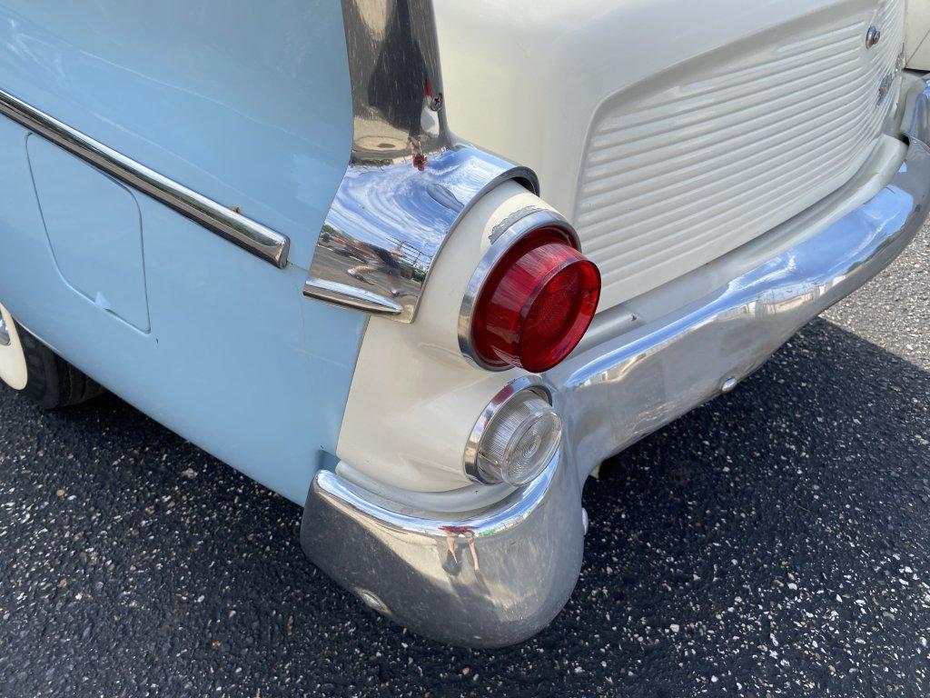 1957 STUDEBAKER SILVER HAWK