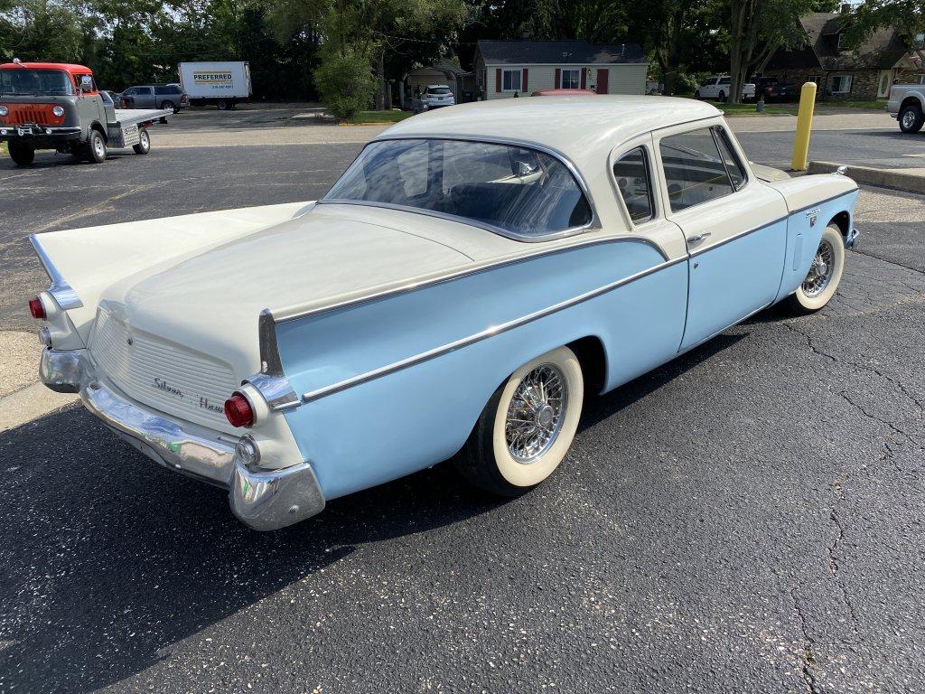1957 STUDEBAKER SILVER HAWK