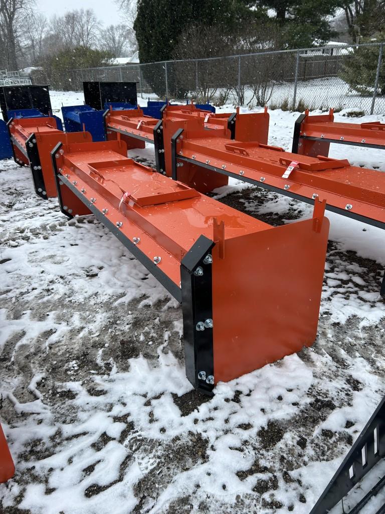 SKID STEER 10' SNOW PUSHER, BOLT ON CUTTING EDGE