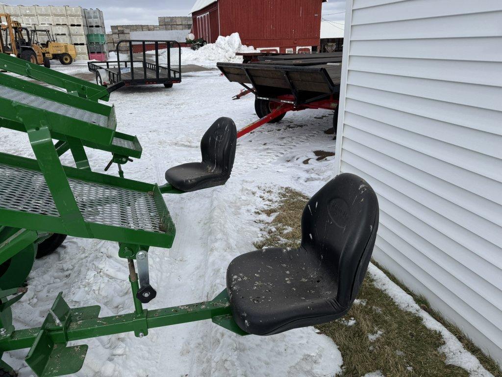 RAIN-FLOW 1670 2-ROW TRANSPLANTER, 80-GALLON POLY TANKS, S/N: 2519