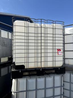 LIQUID FERTILIZER STORAGE TANKS, 275 GALLLON (2)