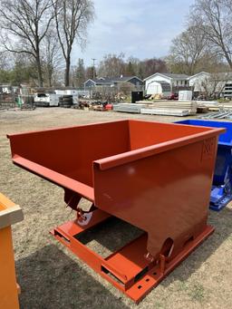 NEW FORKLIFT DUMP HOPPER 2 YARD