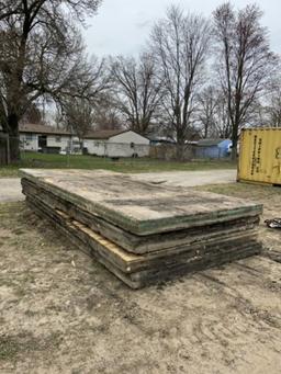 (4) CRANE MATS