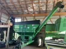 2014 Brent 576 Grain Cart