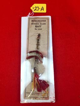 S027a: Winchester #9502 Reverse Blade Bait 2/original Card