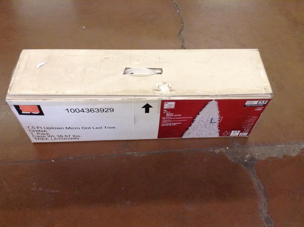 7.5' Uptown Micro Dot LED Tree
