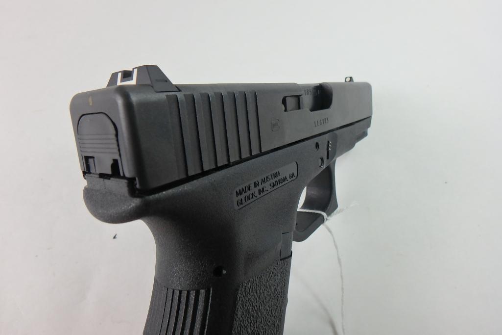 GLOCK 19 PISTOL 9MM