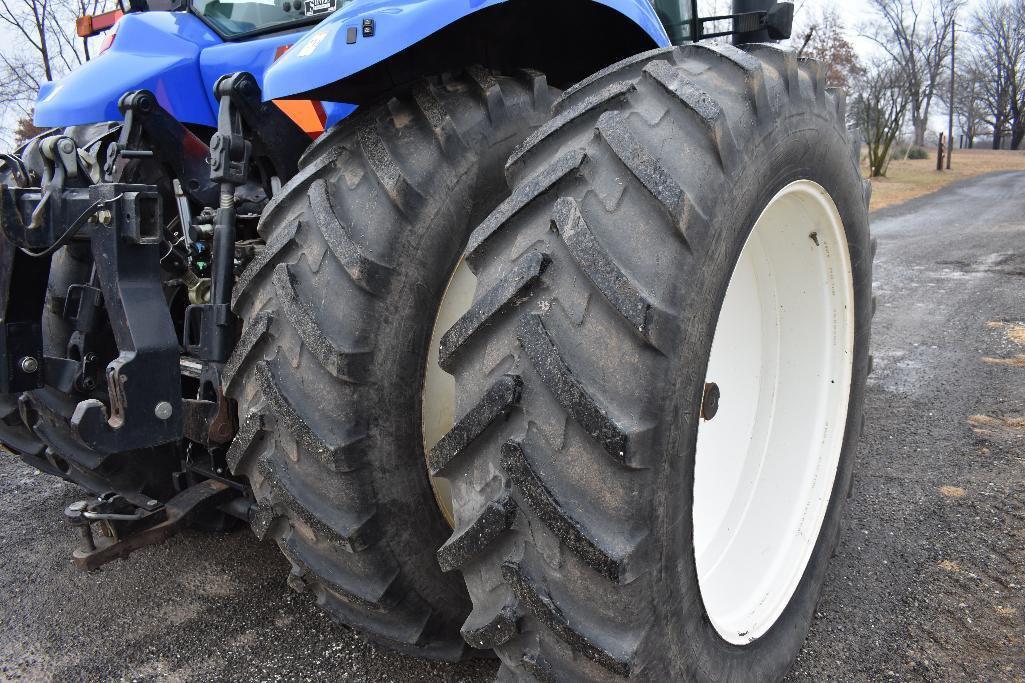 '06 NH TG215 MFWD tractor