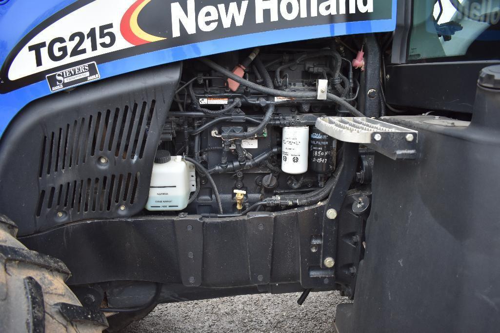 '06 NH TG215 MFWD tractor