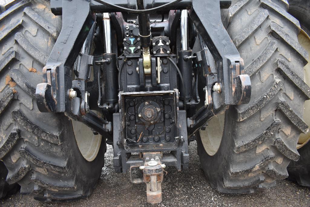 '06 NH TG215 MFWD tractor