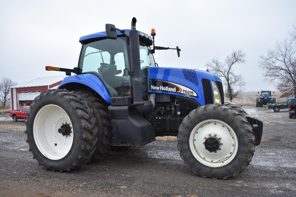 '06 NH TG215 MFWD tractor