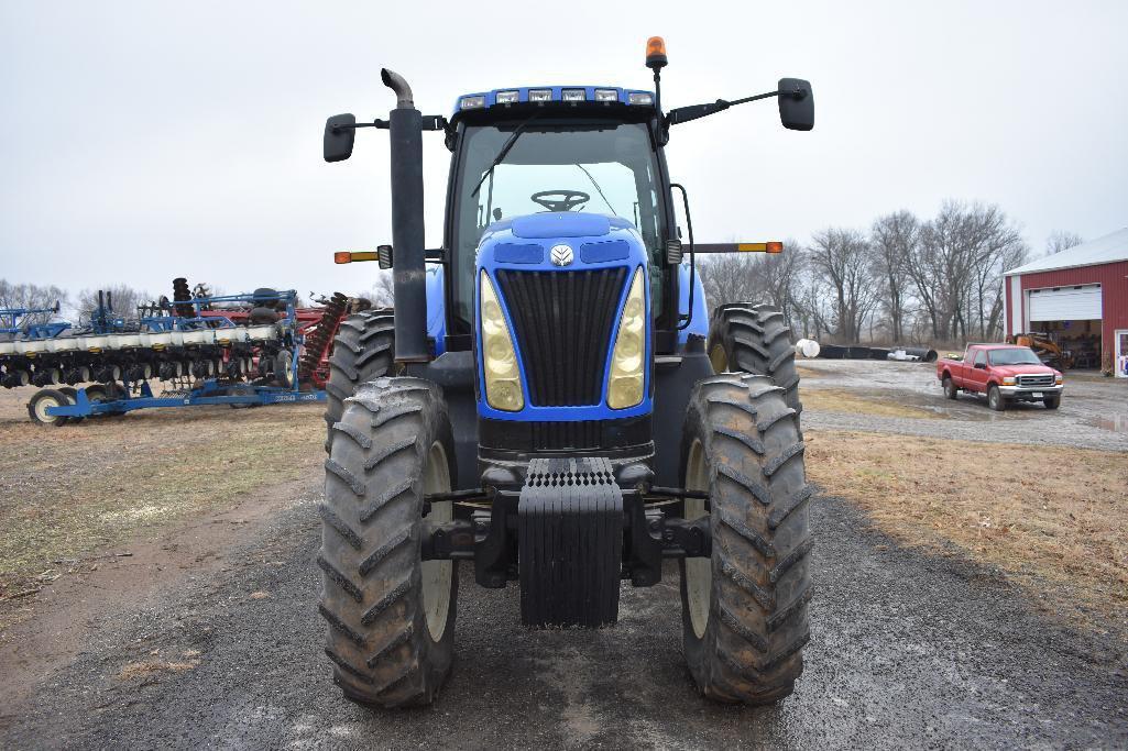 '06 NH TG215 MFWD tractor