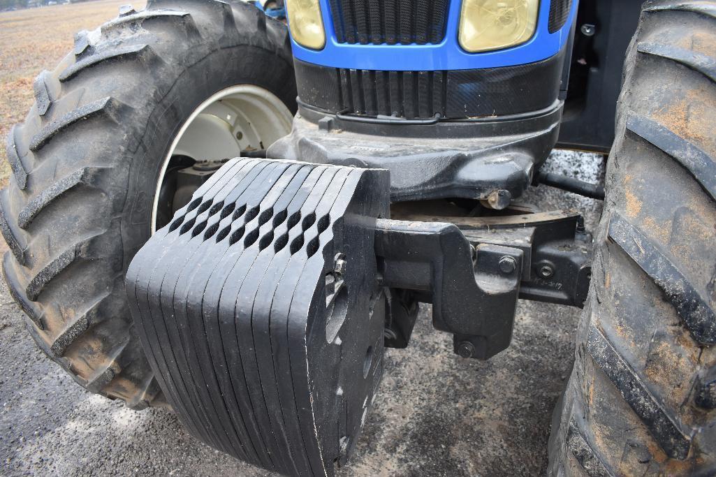 '06 NH TG215 MFWD tractor