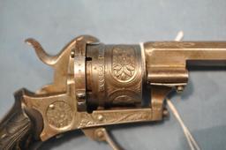 Unmarked Antique revolver.32 cal