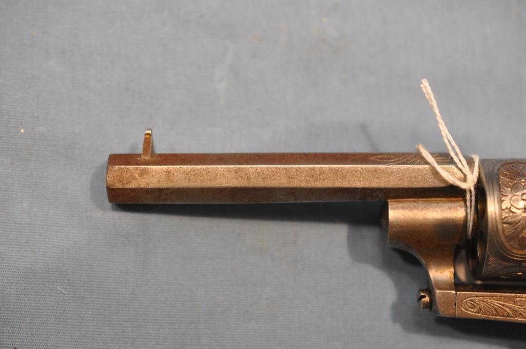 Unmarked Antique revolver.32 cal