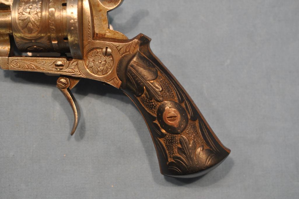 Unmarked Antique revolver.32 cal