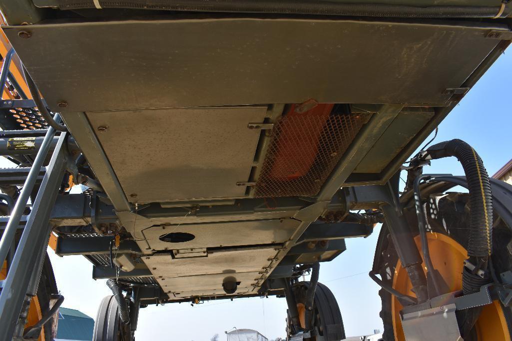 '12 Hagie STS 14 self-propelled sprayer