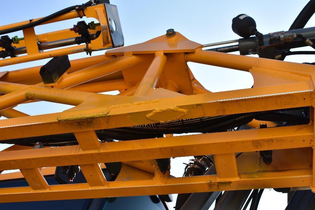 '12 Hagie STS 14 self-propelled sprayer