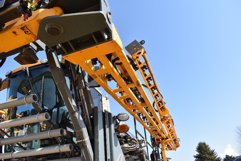 '12 Hagie STS 14 self-propelled sprayer
