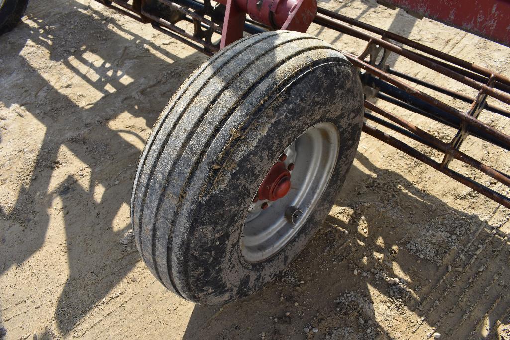 Case-IH 30' crumbler