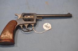 H & R MODEL 922 .22 CAL. REVOLVER