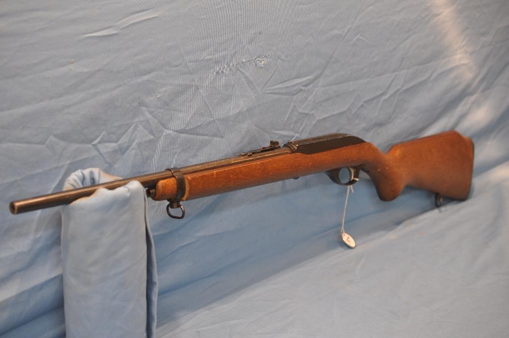 GLENFIELD MODEL 75 .22 CAL. SEMI AUTO RIFLE