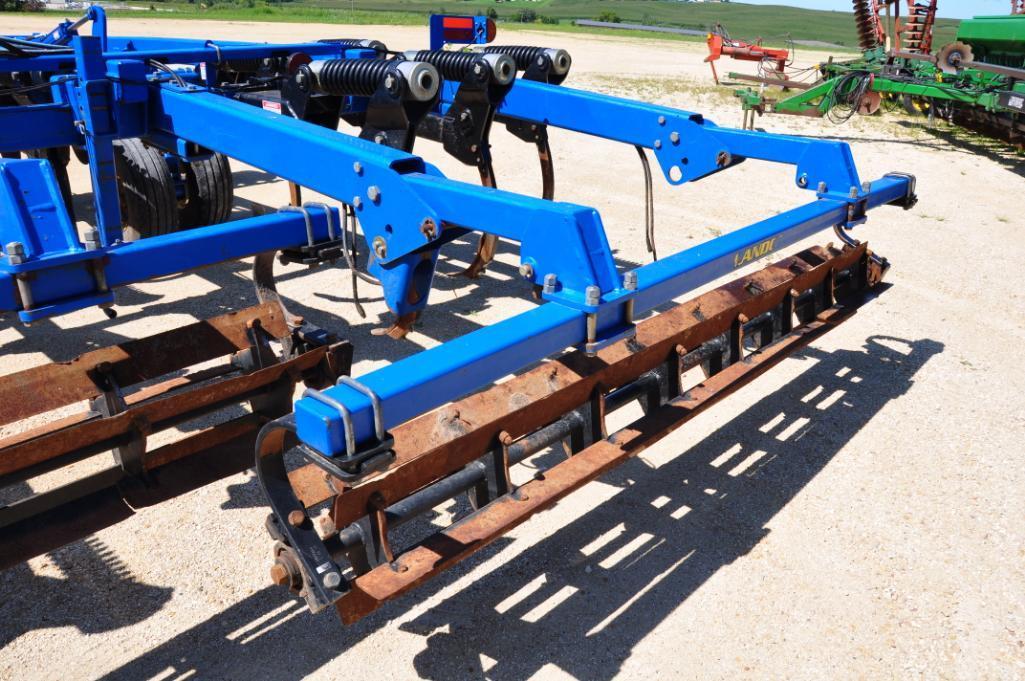 2013 Landoll 2111 19' 15-shank disc-chisel