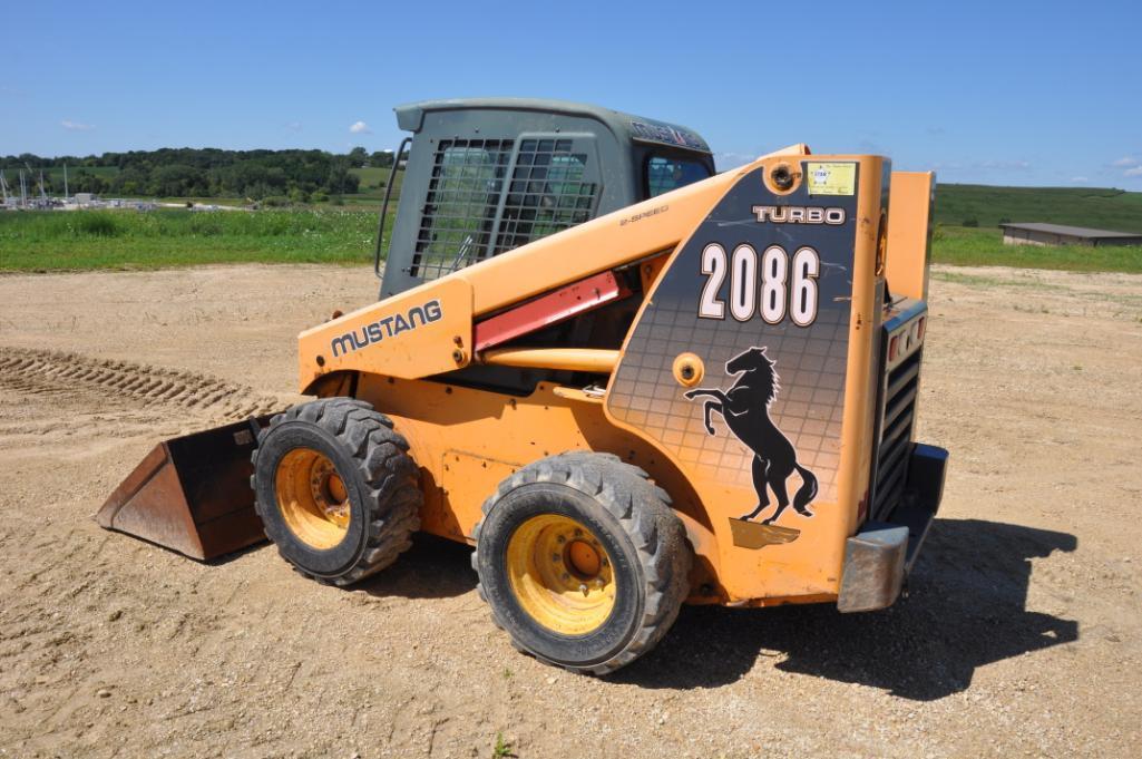 Mustang 2086 Turbo skidsteer