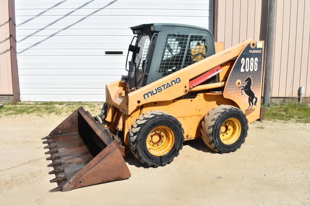 Mustang 2086 Turbo skidsteer