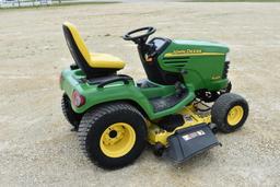 2004 John Deere X485 riding lawn mower