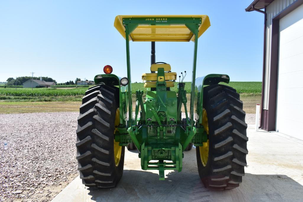 1972 John Deere 4620 2wd tractor