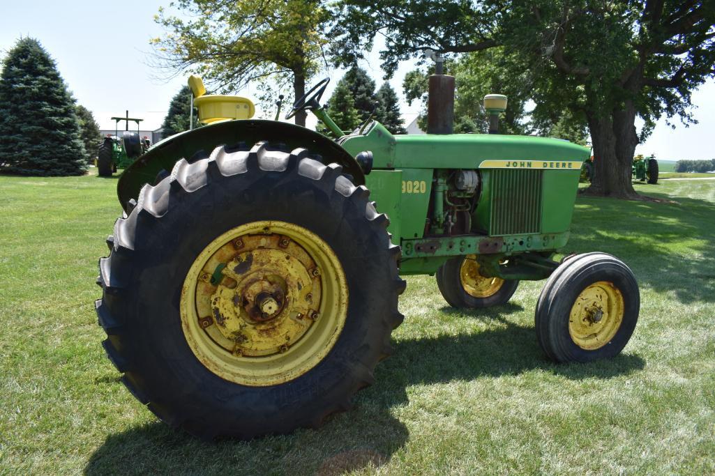 1972 John Deere 3020 2wd tractor