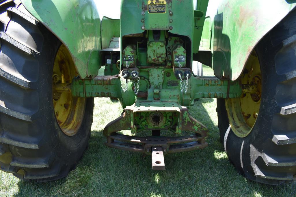 1972 John Deere 3020 2wd tractor