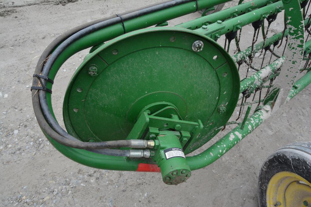 John Deere 74 5 bar hay rake